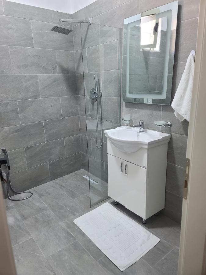 Home Inn Apartaments Tirana Exterior photo